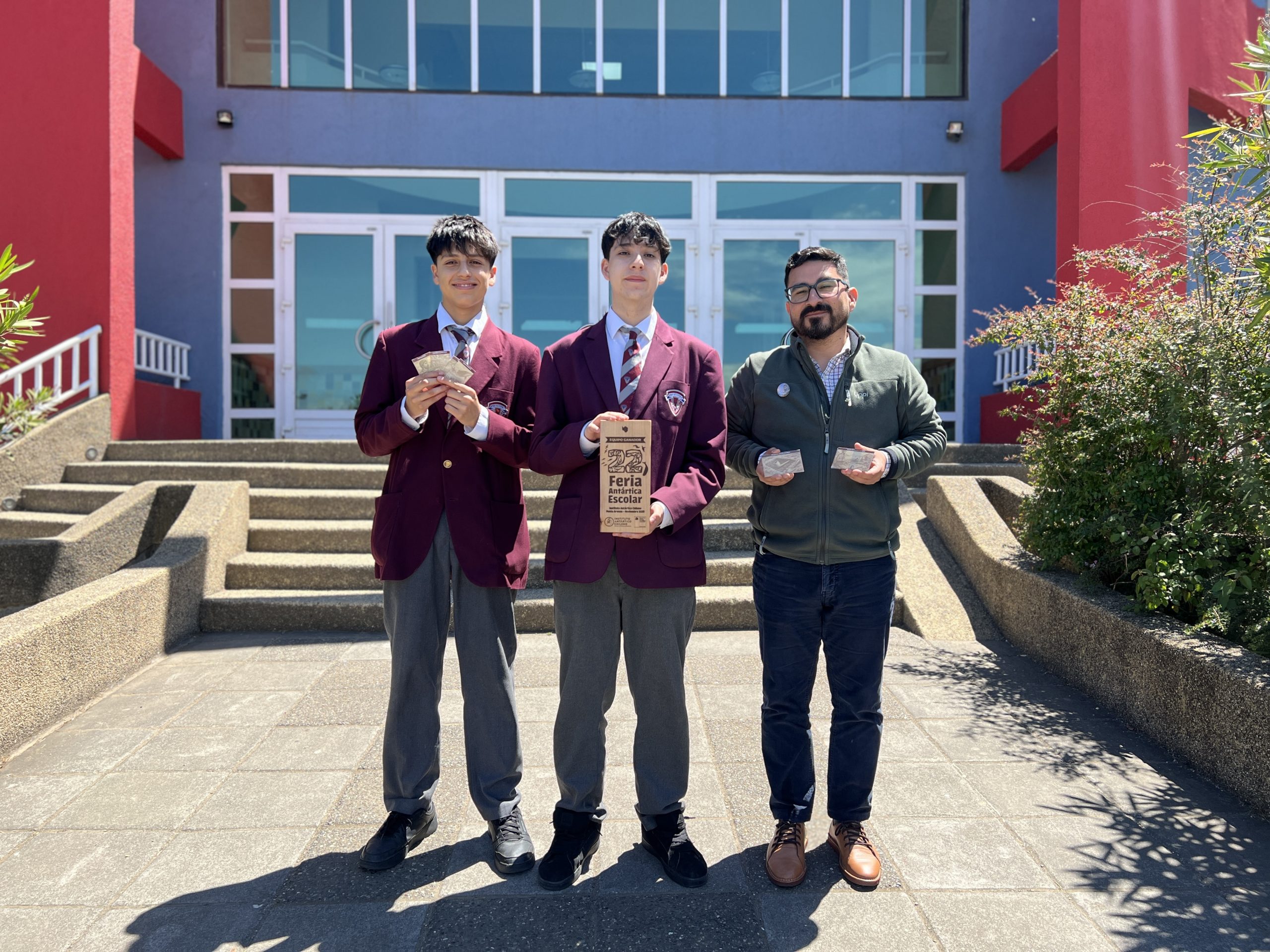 Estudiantes de Almondale Lomas viajarán al continente blanco tras ganar XXII Feria Antártica Escolar